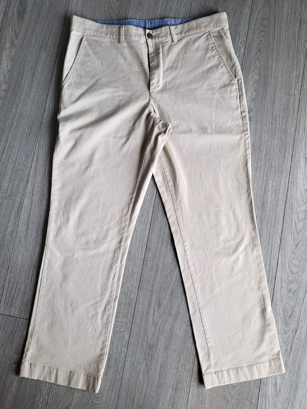 L.L. Bean Chino Pants Mens 34x30 Standard Fit Stretch Twill Trousers Khaki